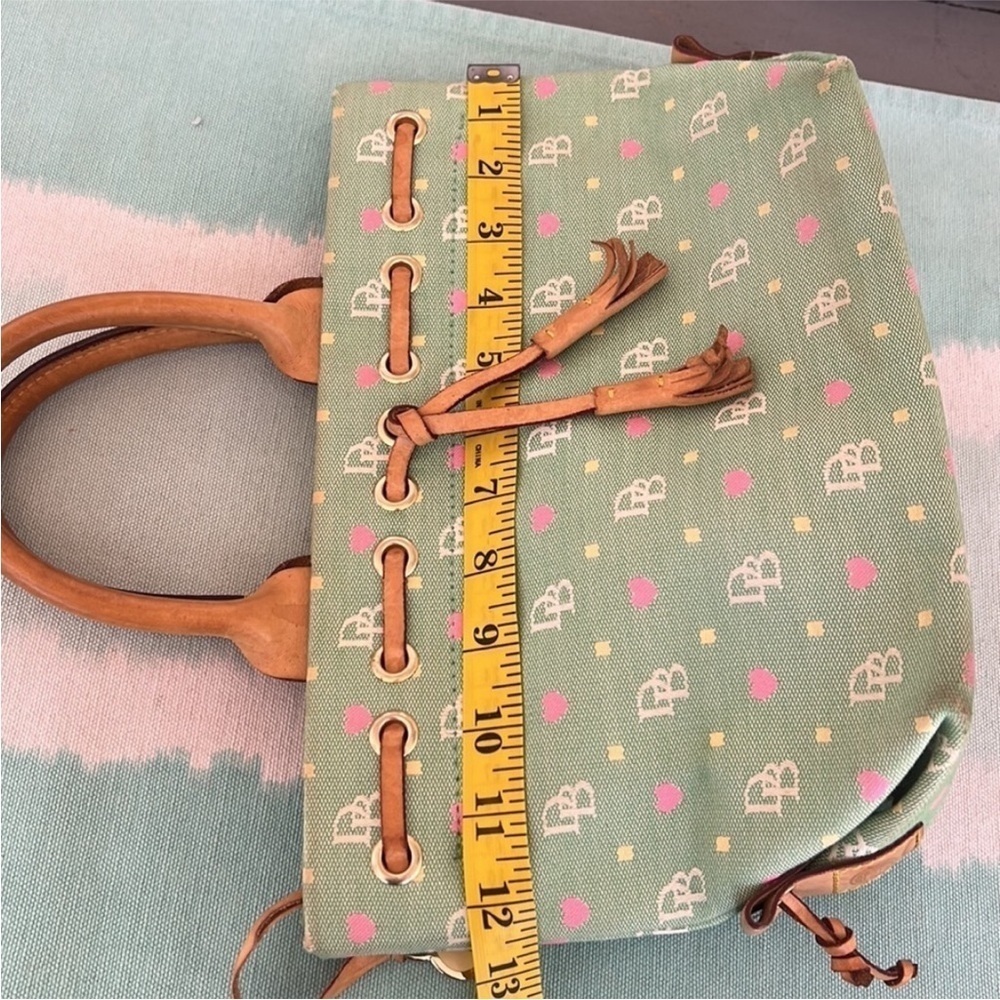 Dooney & Bourke DB Logo Heart Print Canvas Leather Tassel Bag - Picture 13 of 14